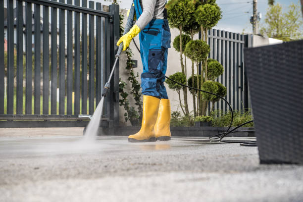  Man, WV Pressure Washing Pros